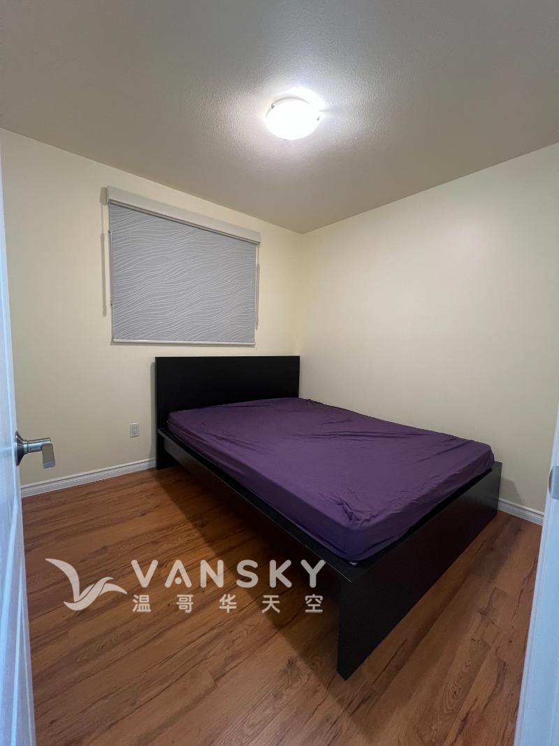 251201210118_IMG_8670 copy.jpg